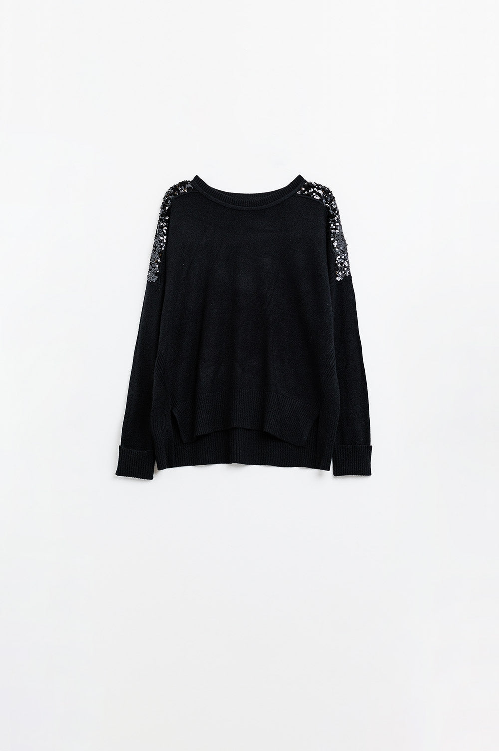Camisola preta de mangas compridas com lantejoulas nos ombros