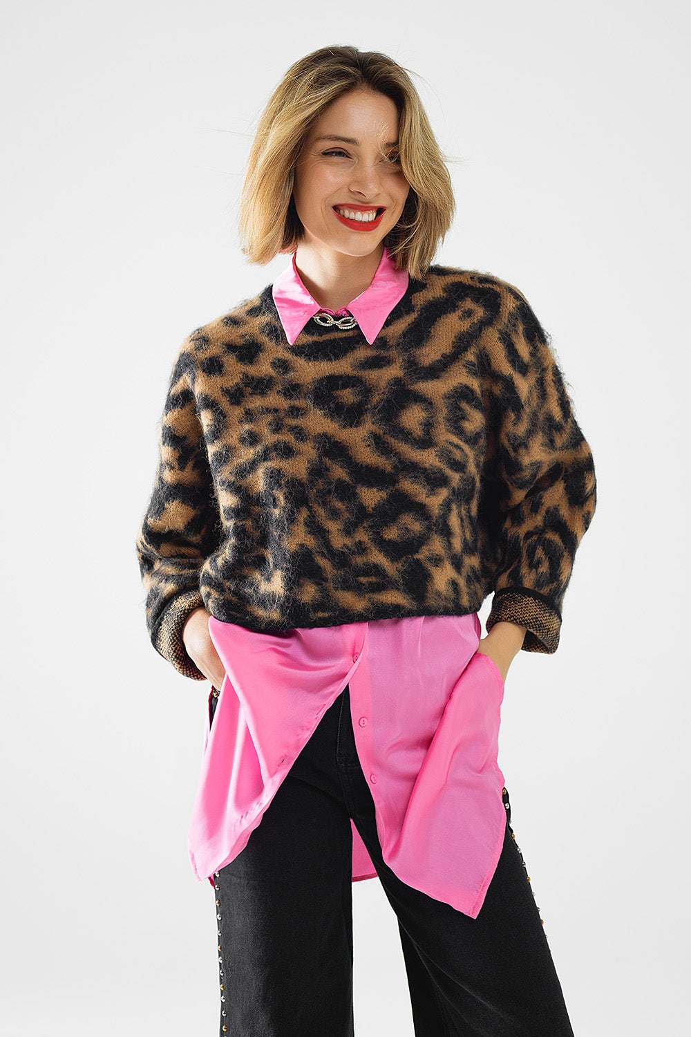 Camisola preta com estampado de leopardo em tecido de malha com lã