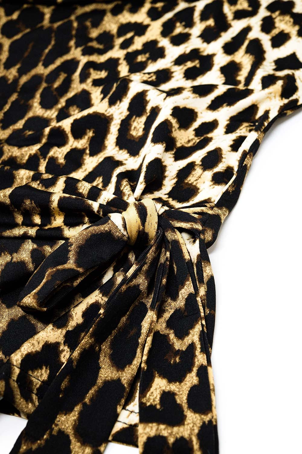 T-shirt em spandex com estampado de leopardo e pormenor de laço
