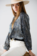 blusa de chiffon com estampado de leopardo cinzento