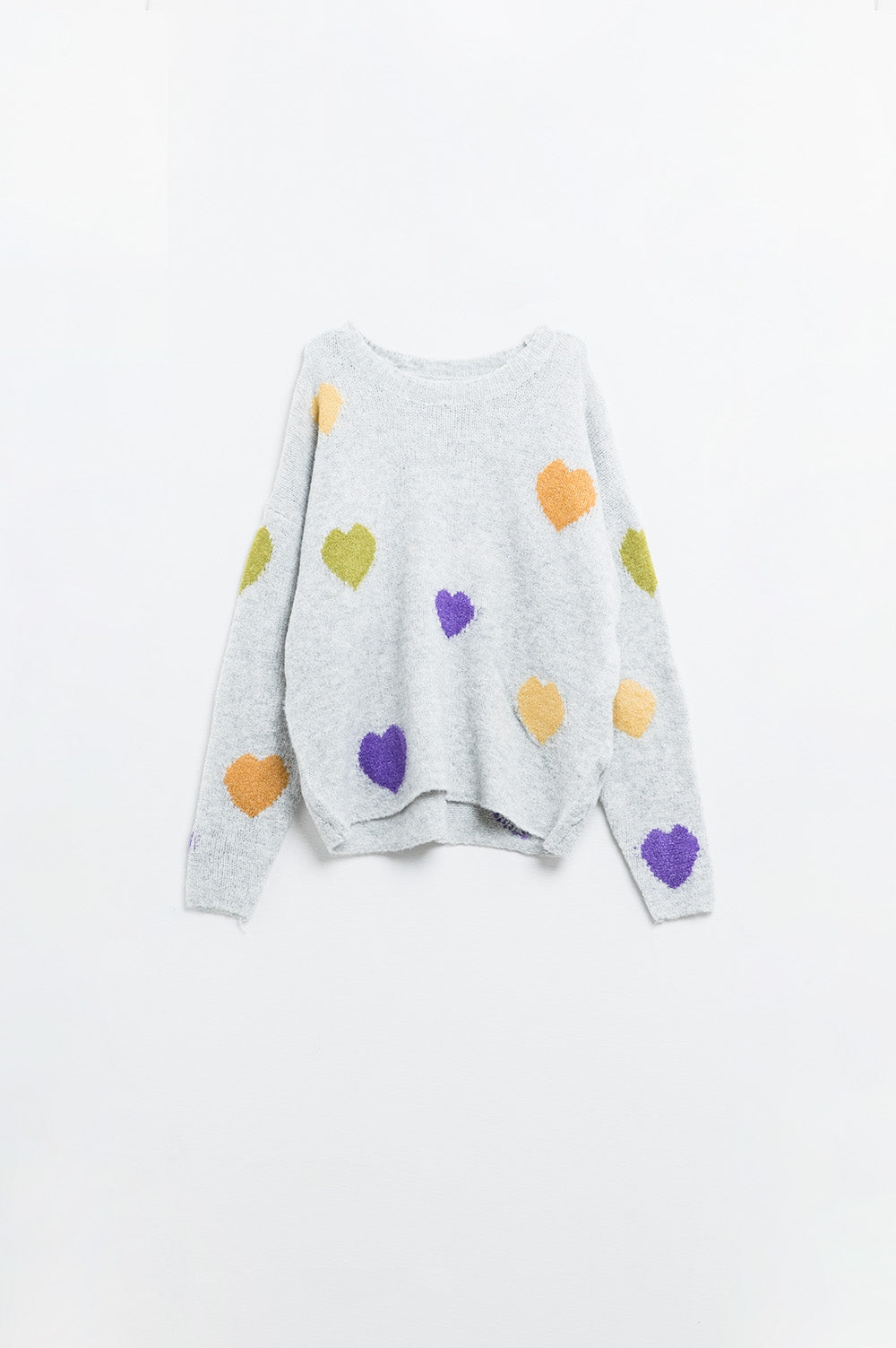 Camisola cinzenta com gola redonda e estampado de corações