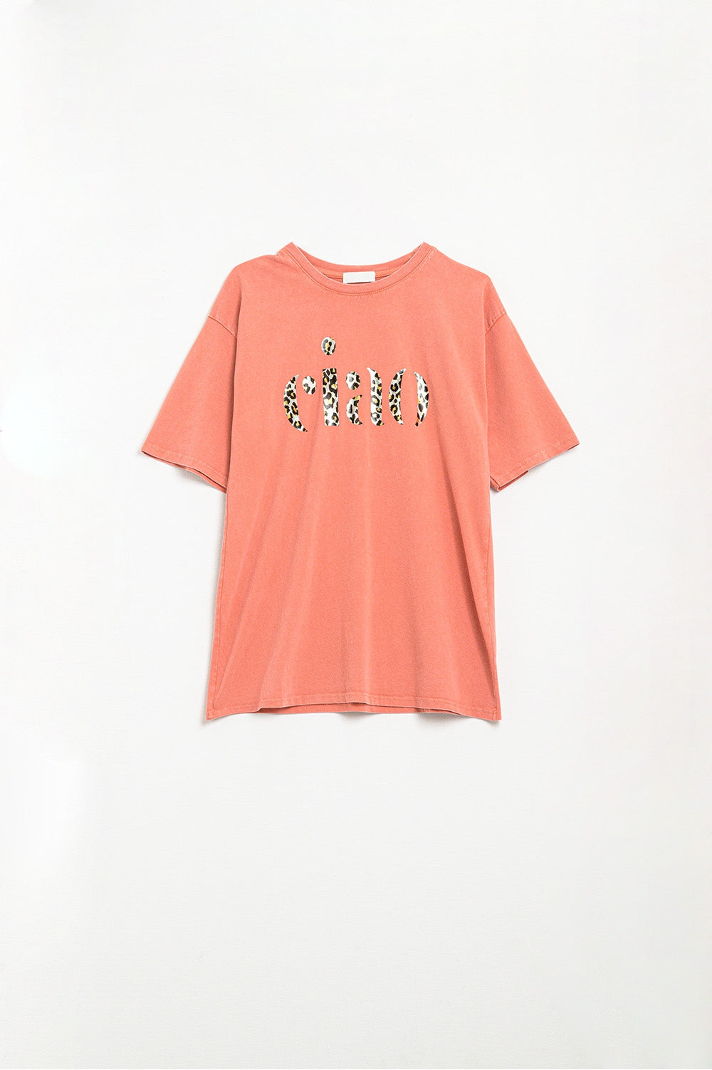 Camiseta laranja relaxada com Ciao em estampa de leopardo