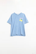 T-shirt azul descontraída com estampado de limão