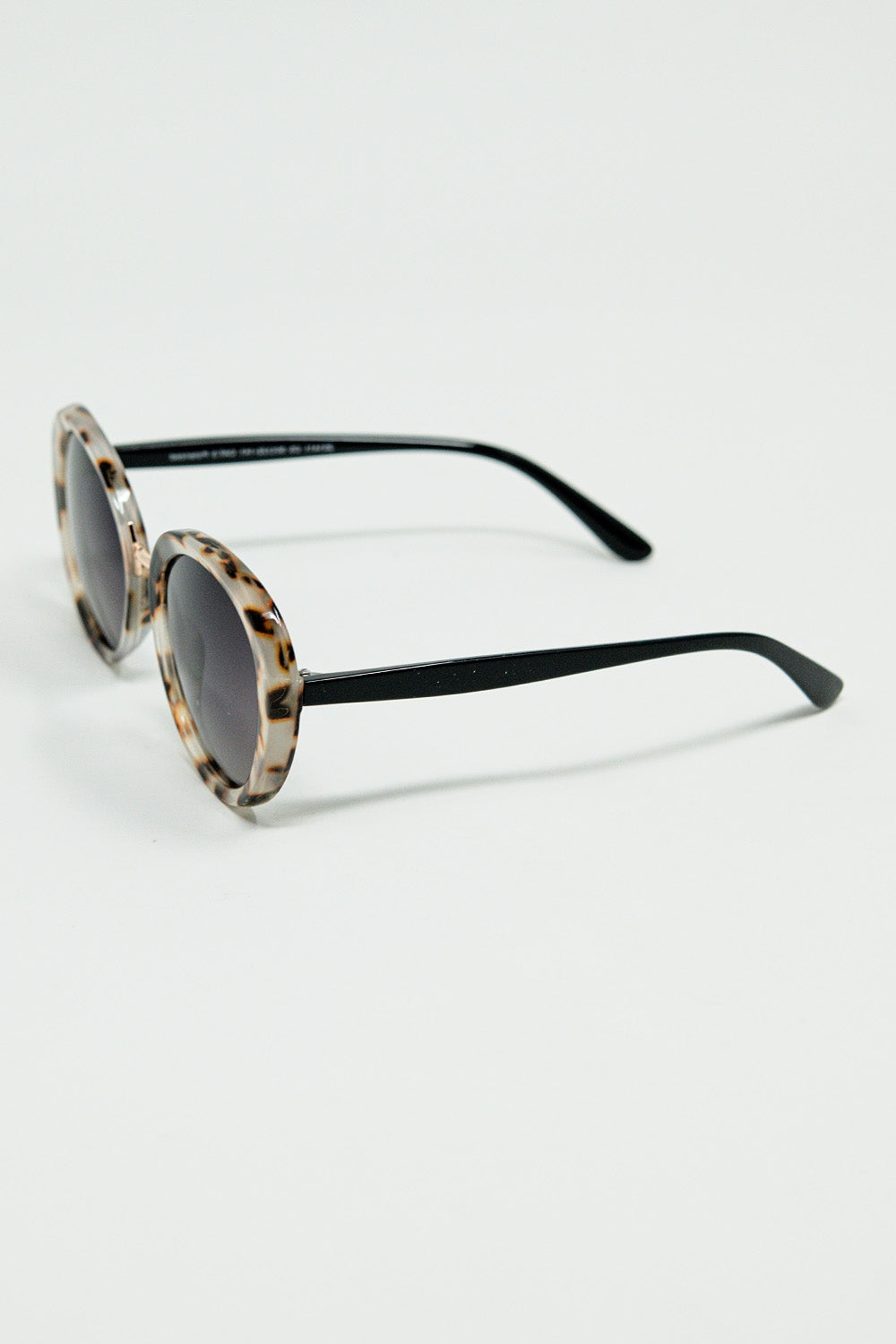 Beige Sunset Spot Oval Shaped Sunglasses (óculos de sol ovais)