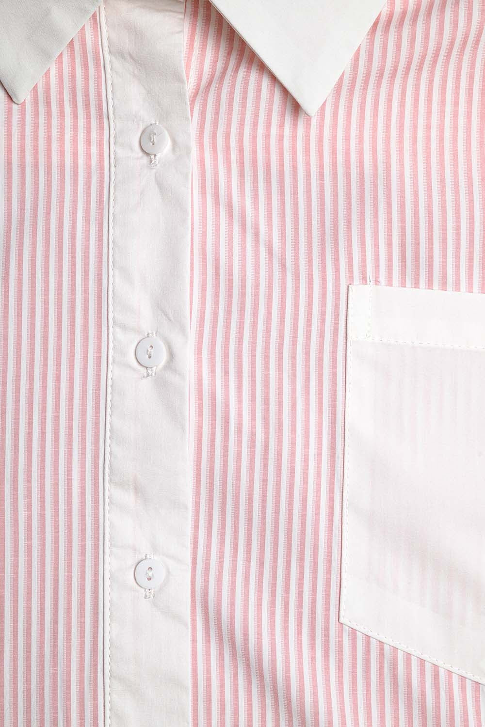Camisa Listrada Rosa com bolso e colarinho branco