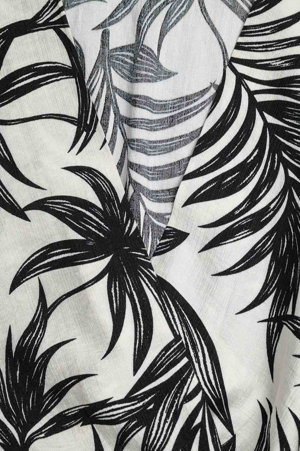 Top Cropped Branco Com Motivo Tropical em Preto