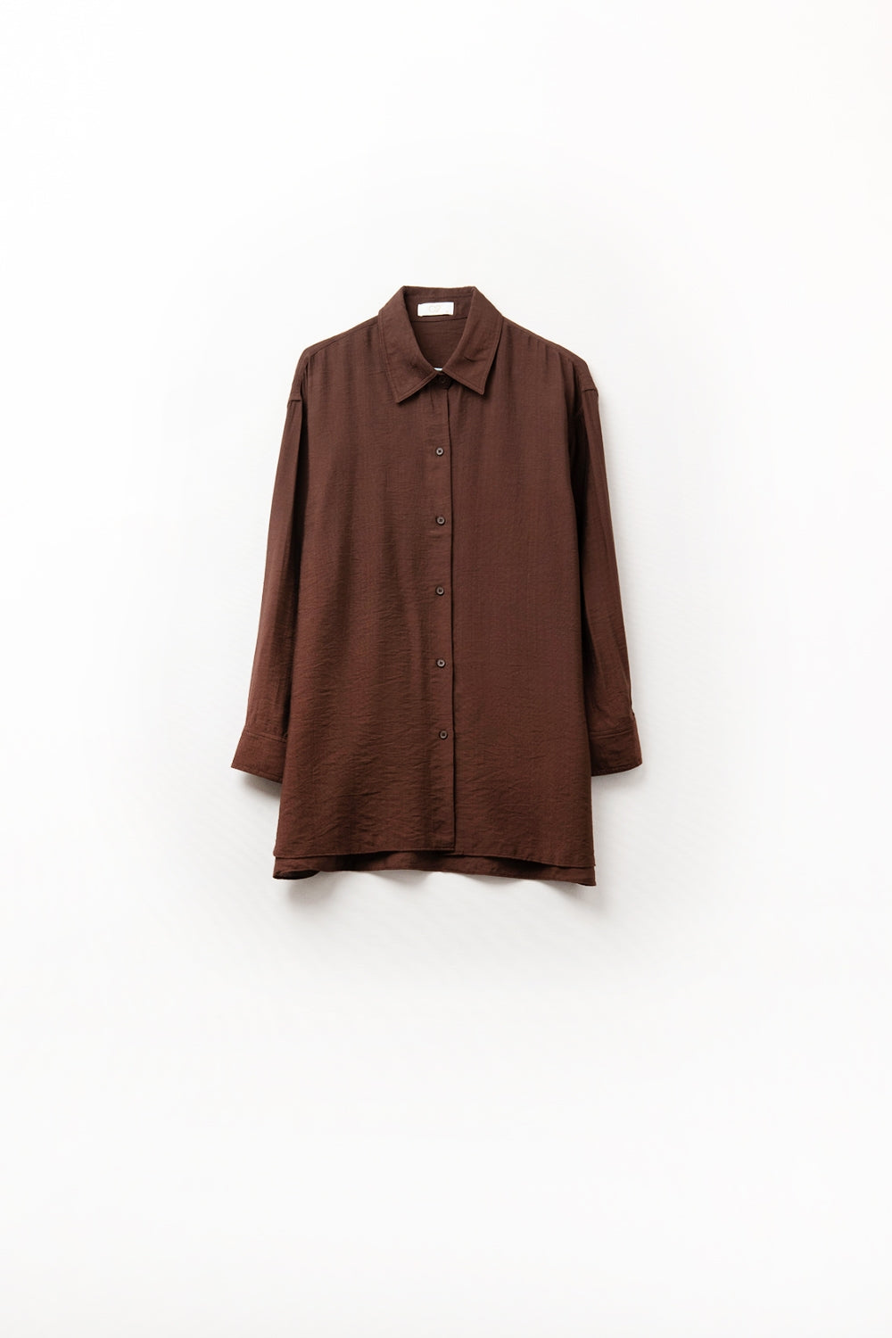 Camisa castanha de corte descontraído e mangas compridas
