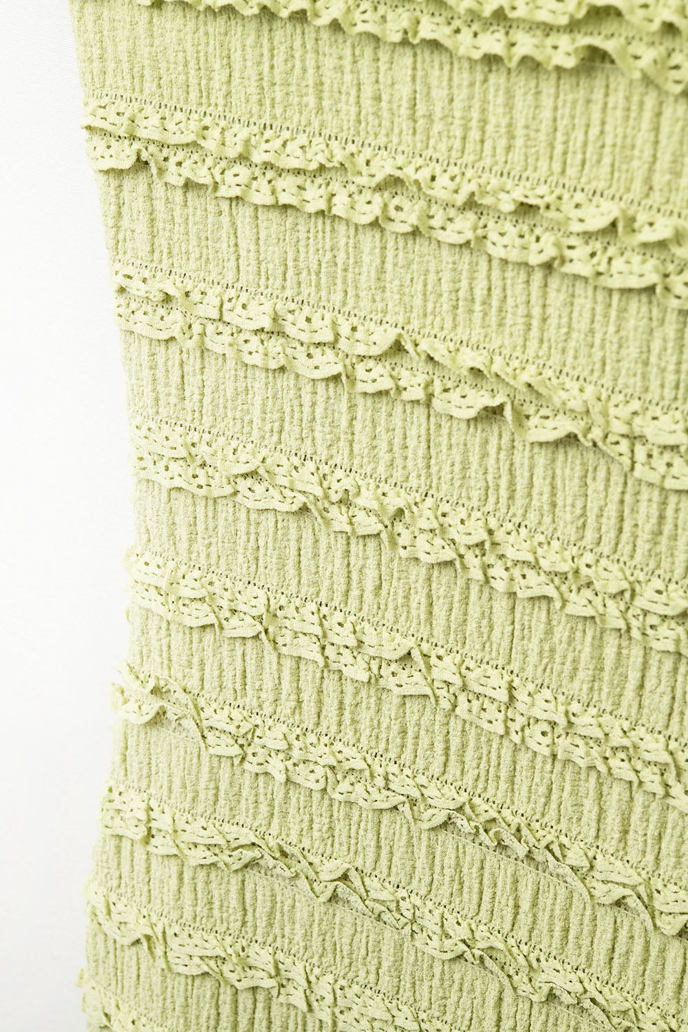 Vestido Maxi com folhos e fenda em verde