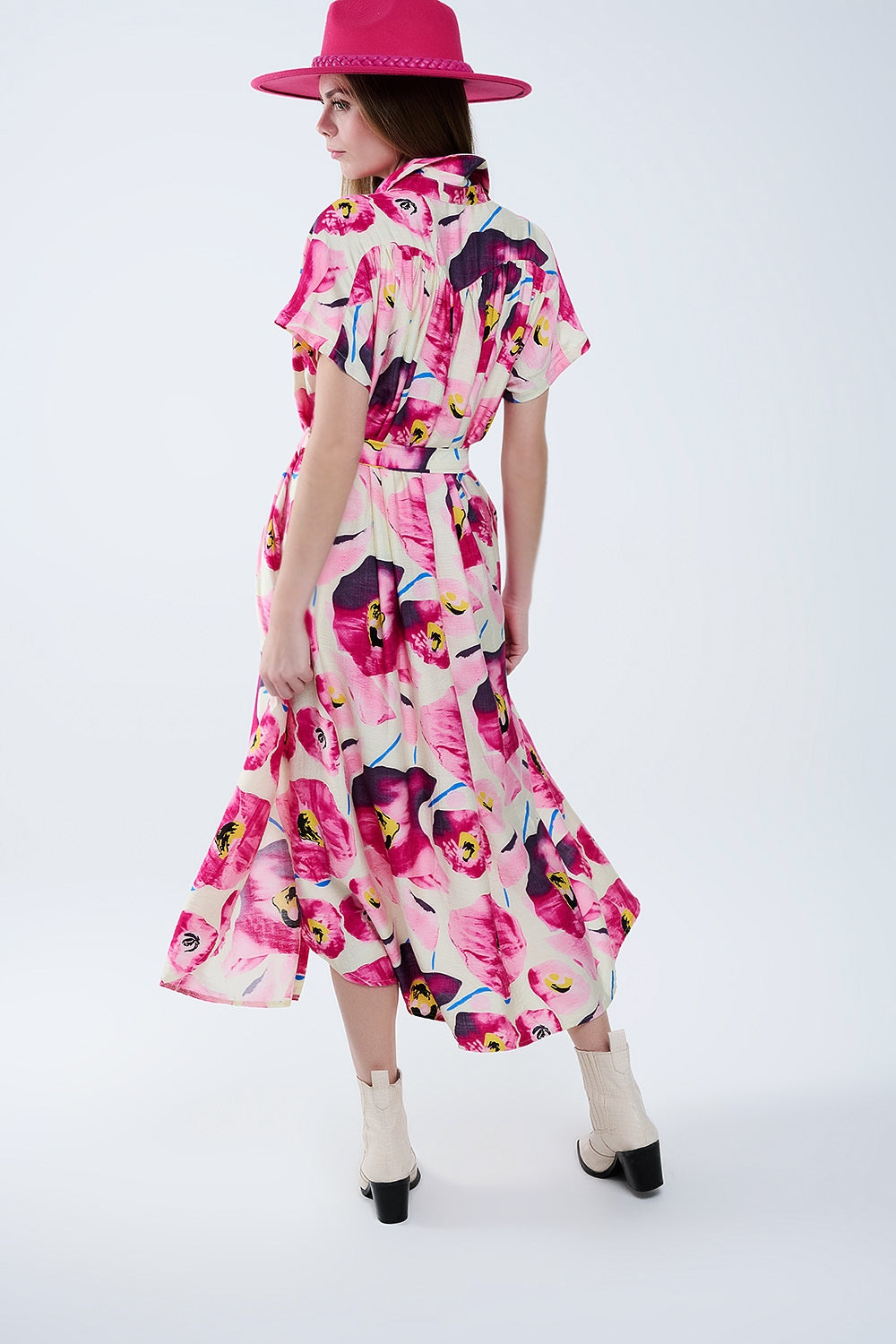 Vestido de camisa com botões com estampado floral em fúcsia
