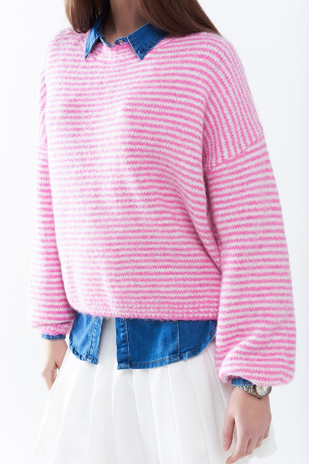Camisola cor-de-rosa com riscas brancas