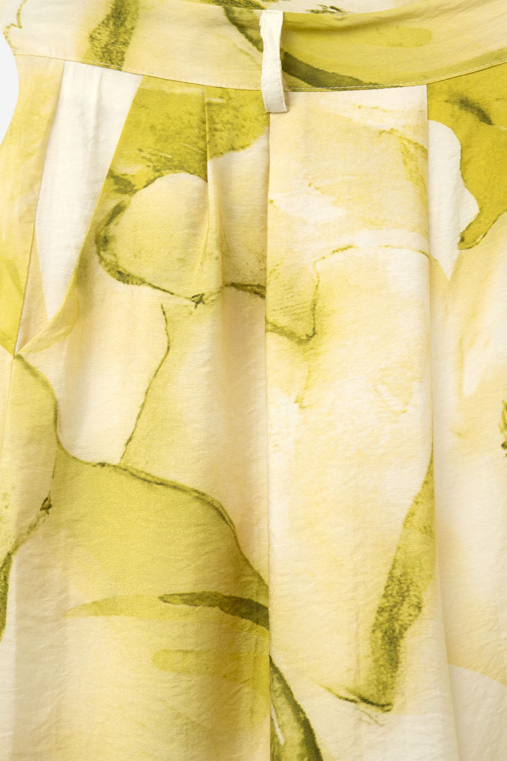 Calças de perna larga com estampado amarelo aguarela