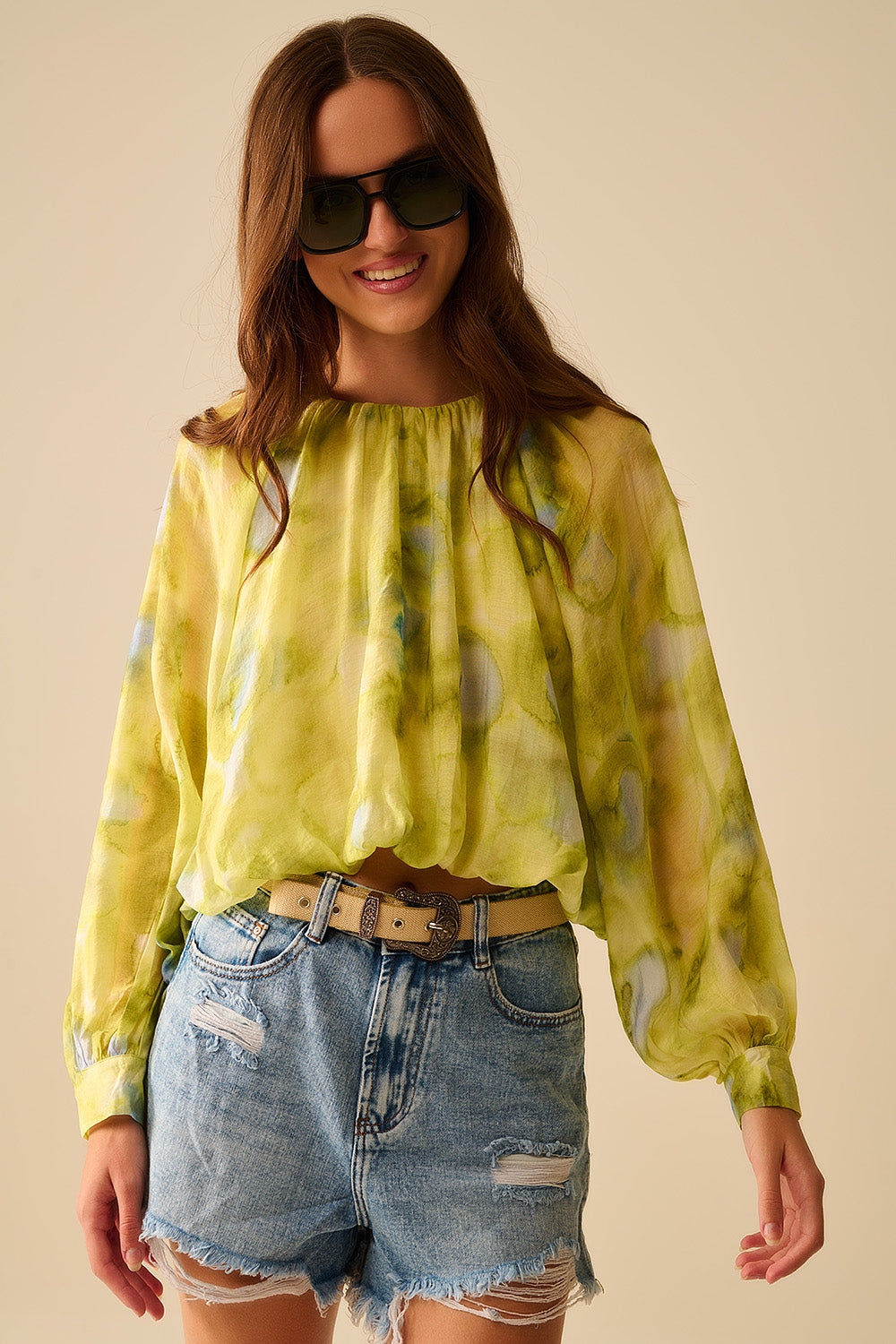 blusa de chiffon estampada verde com mangas bufantes