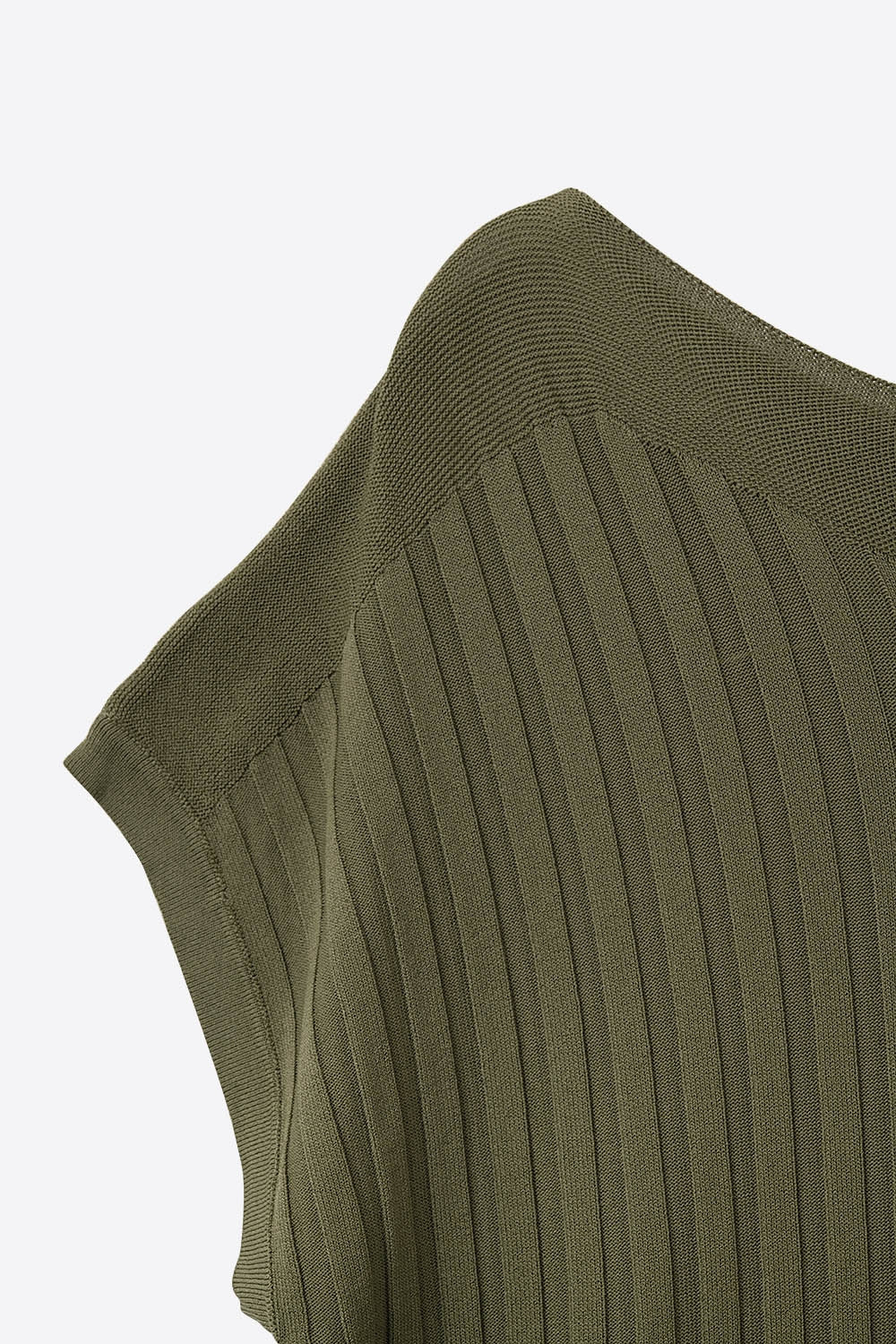 Camisola de malha fina caqui com gola redonda