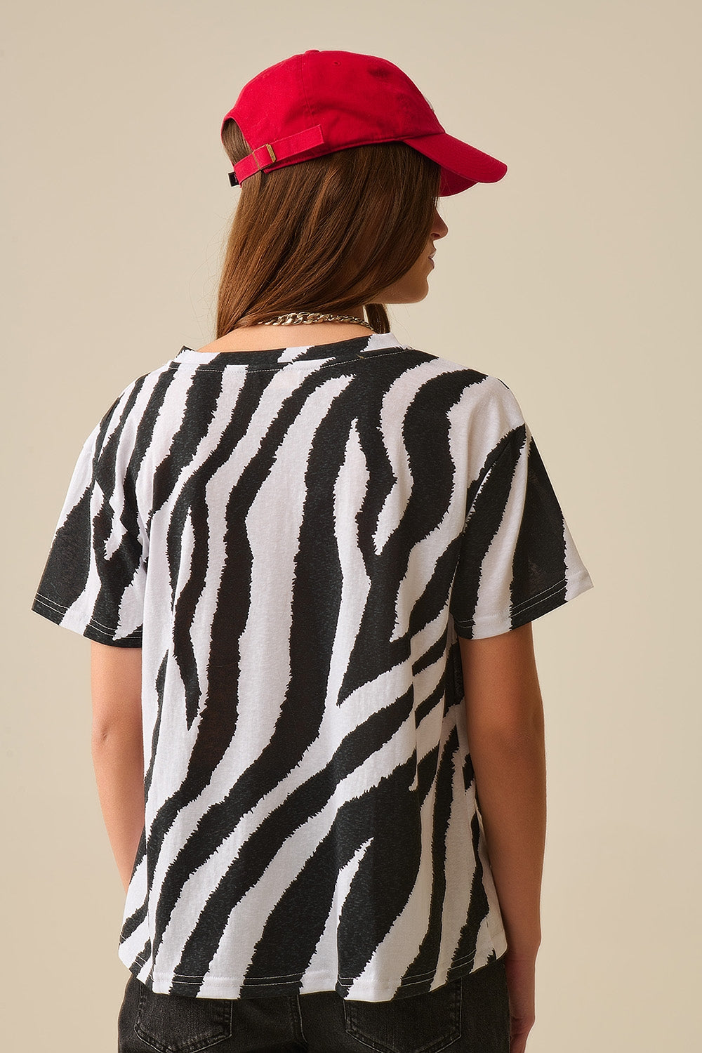T-shirt com decote em V e estampado de zebra preto