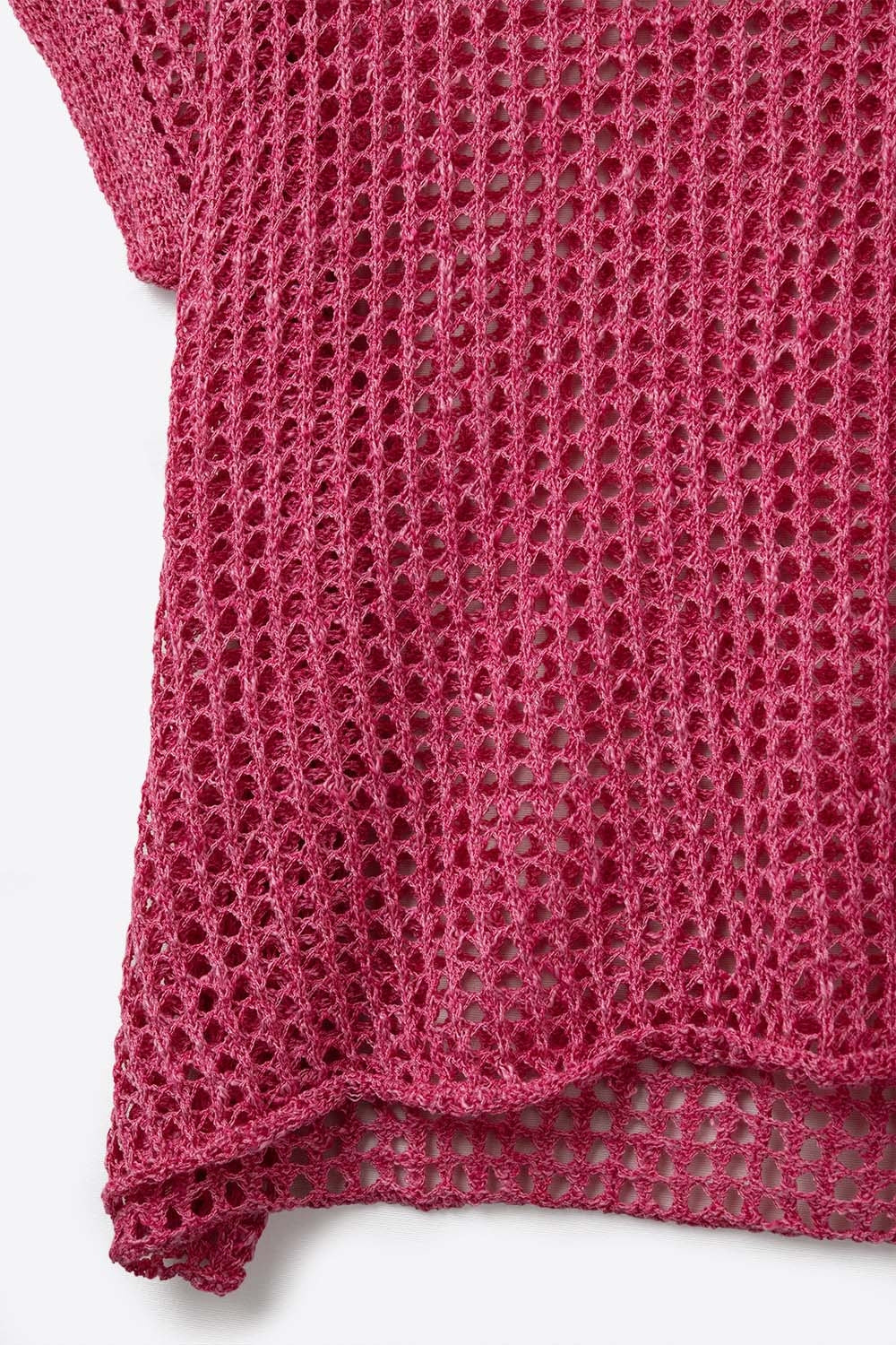 Top com mangas largas em croché de malha aberta em fuschia