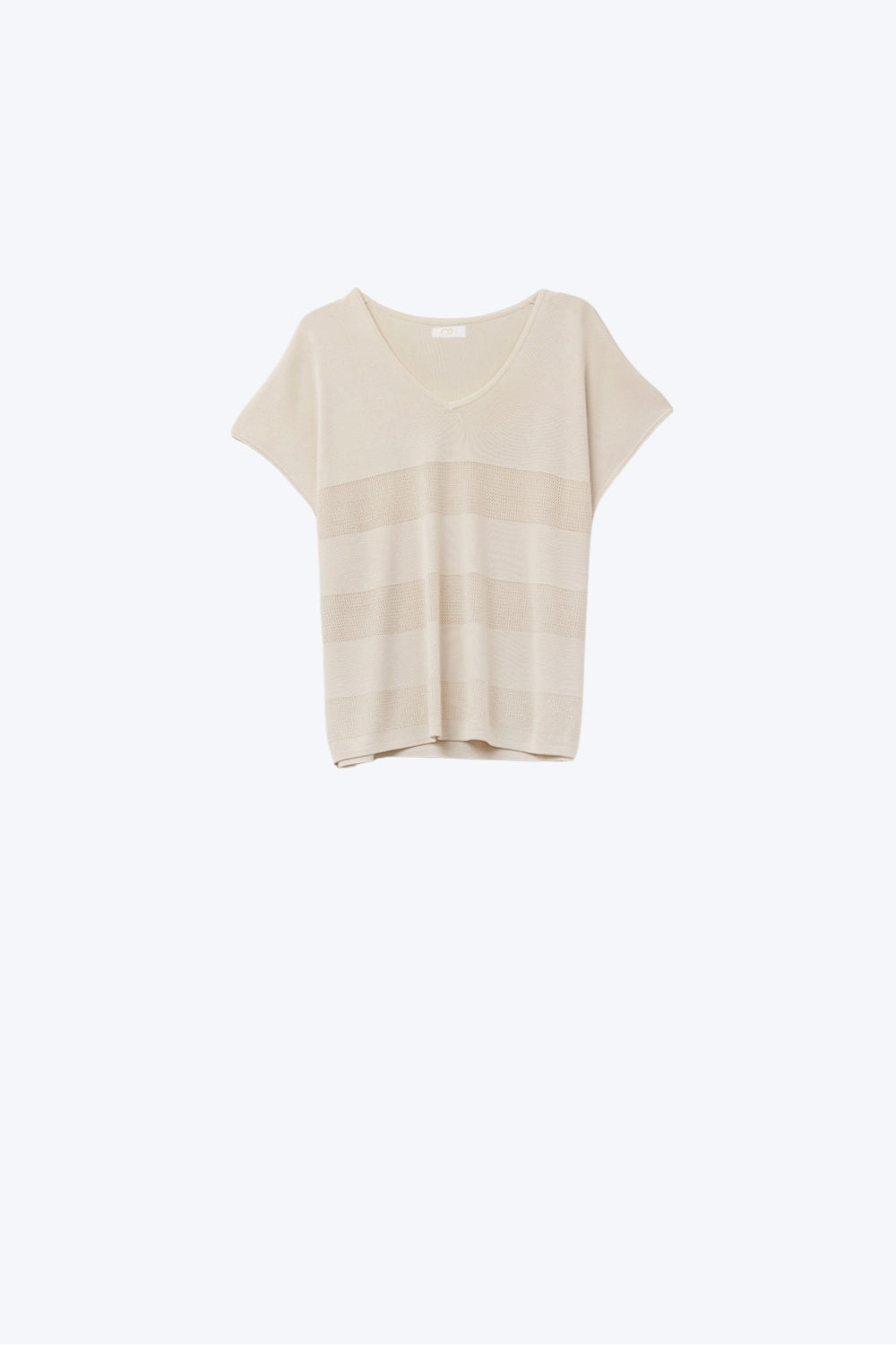 Camisola de malha bege com decote em V e pormenor de ponto aberto