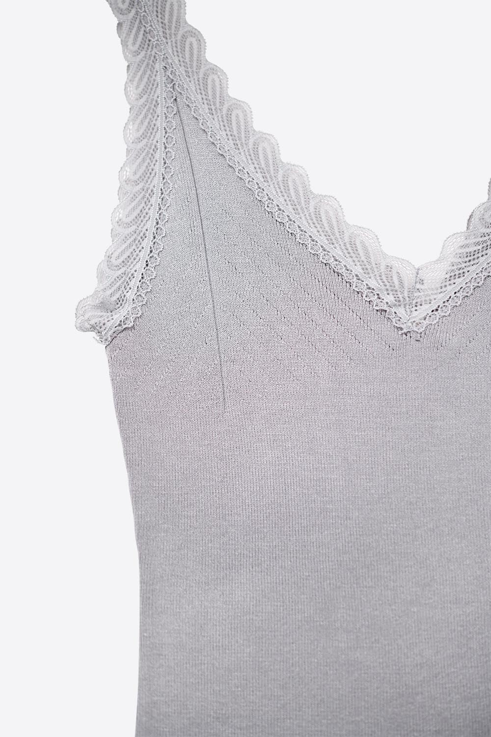Tank Top com decote redondo e renda em cinzento
