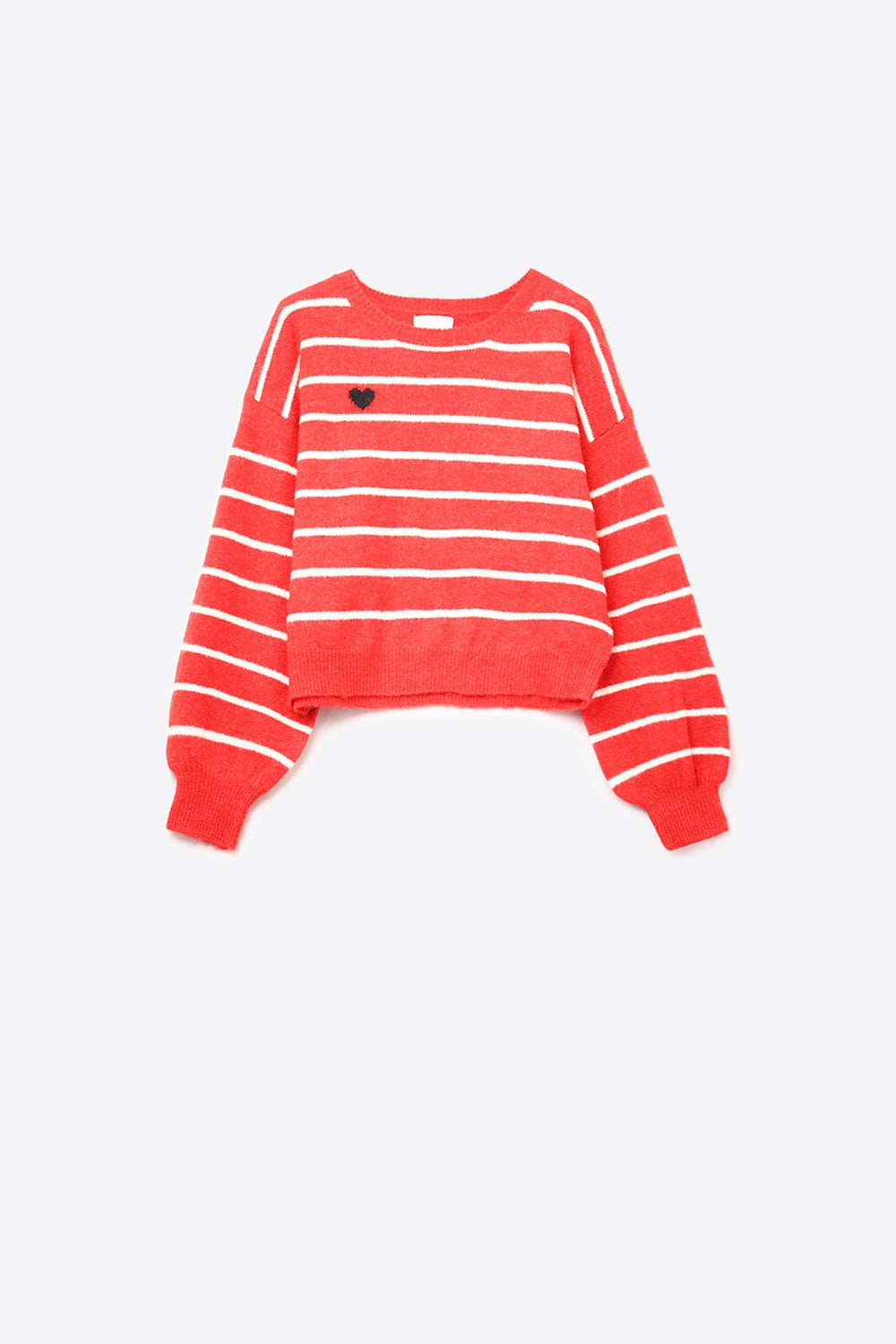 Camisola de malha às riscas vermelhas com pormenor de coração vermelho
