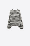 Camisola de malha volumosa com design marmoreado em cinzento