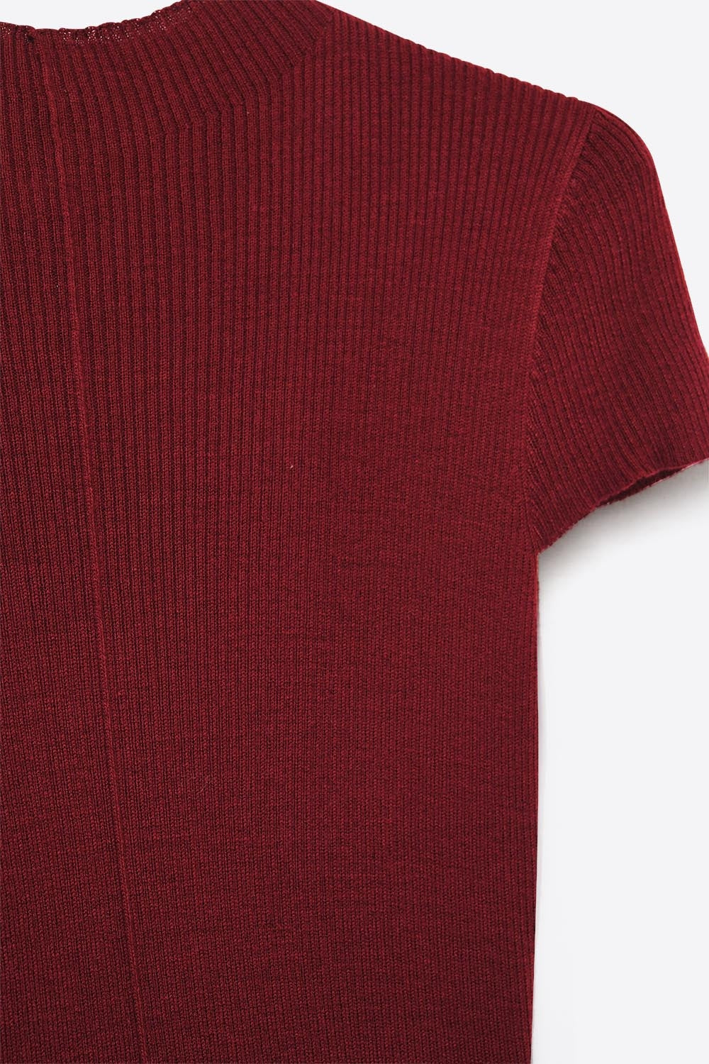 Camisola de malha com pregas e peso pluma cor de vinho
