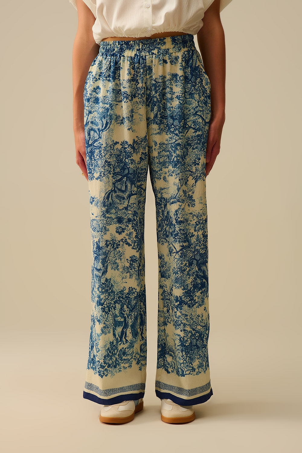 Calças fluidas com estampado Toile de Jouy e cintura elástica