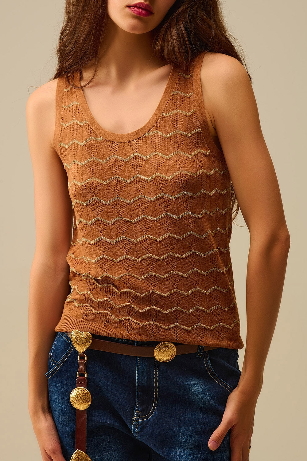 Camisola de malha com padrão em ziguezague dourado