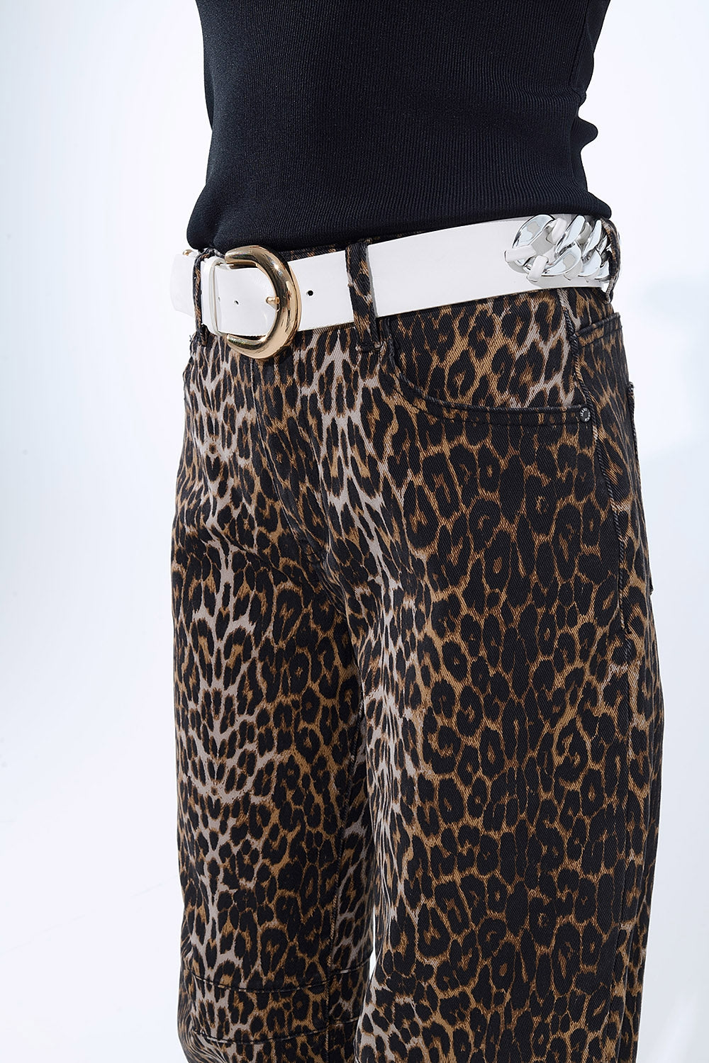 Calças de ganga com estampado leopardo Barrel