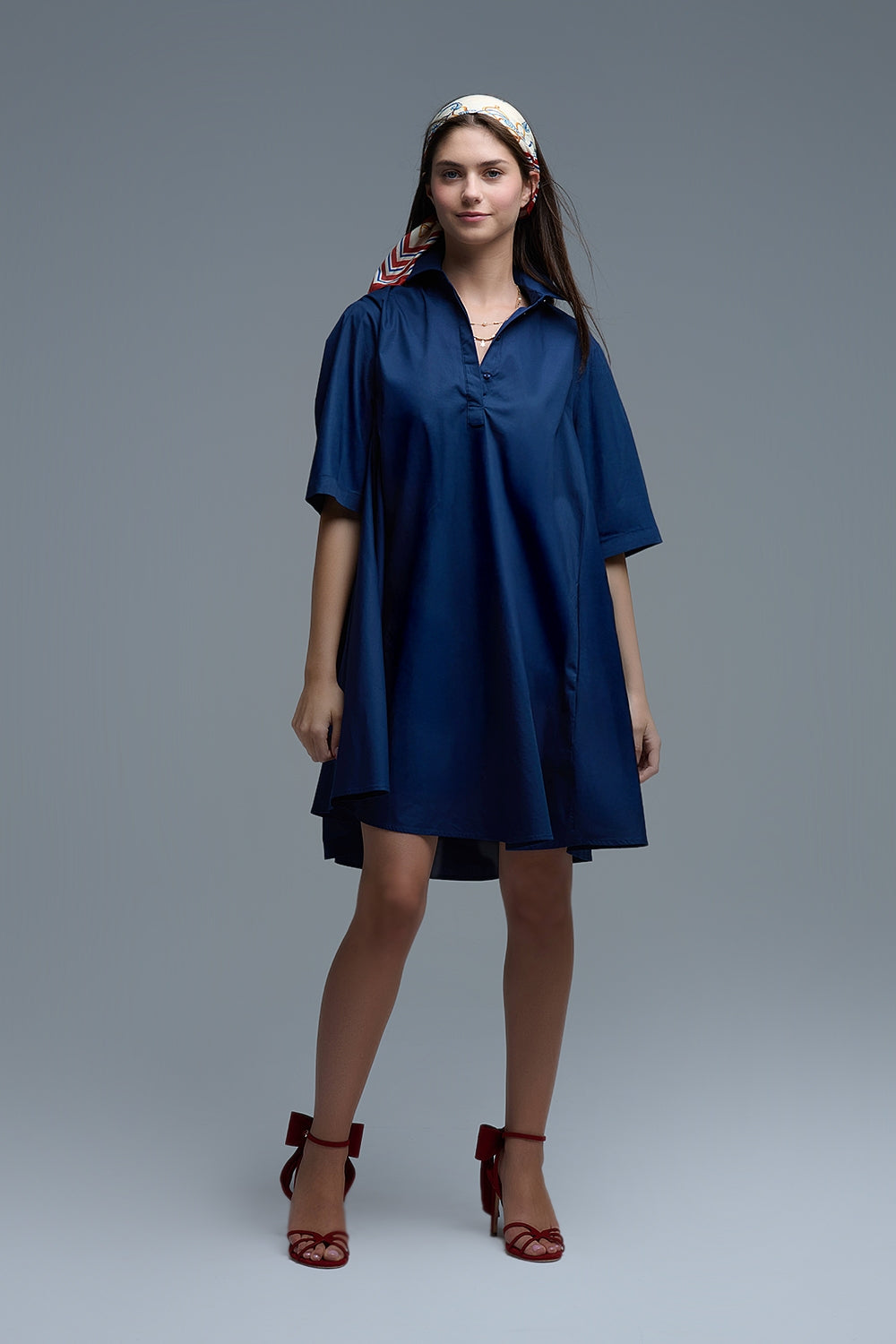 Vestido de popelina com mangas 3/4 de tamanho grande em azul-marinho