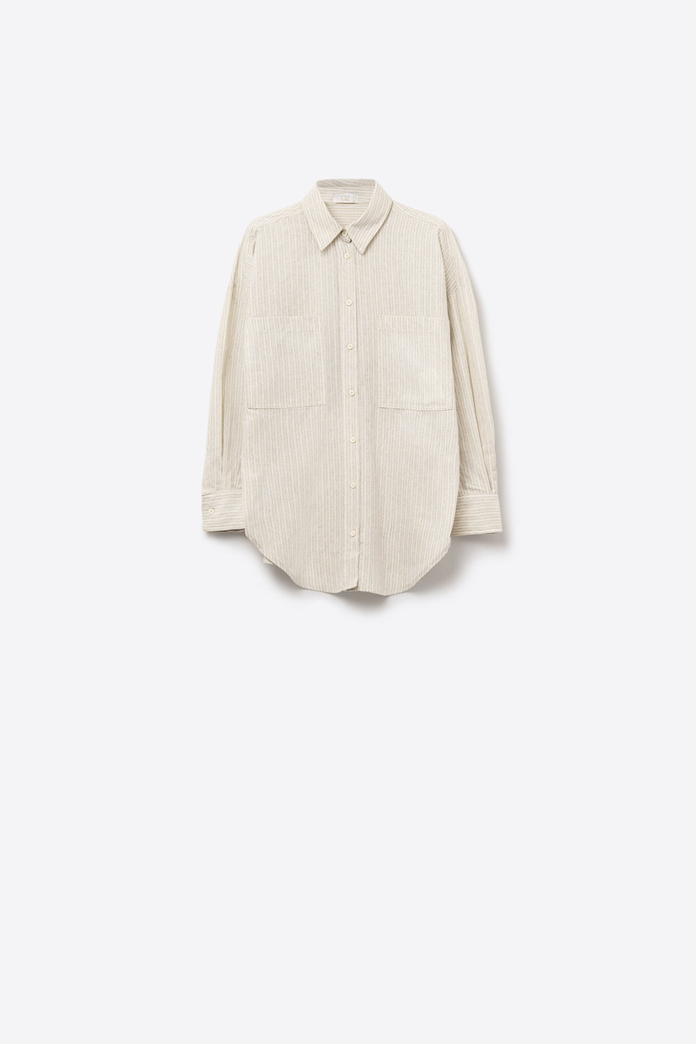 Camisa de riscas descontraída com bolsos grandes no peito