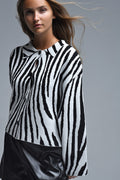 Casaco de gola polo com estampado de zebra preto e branco