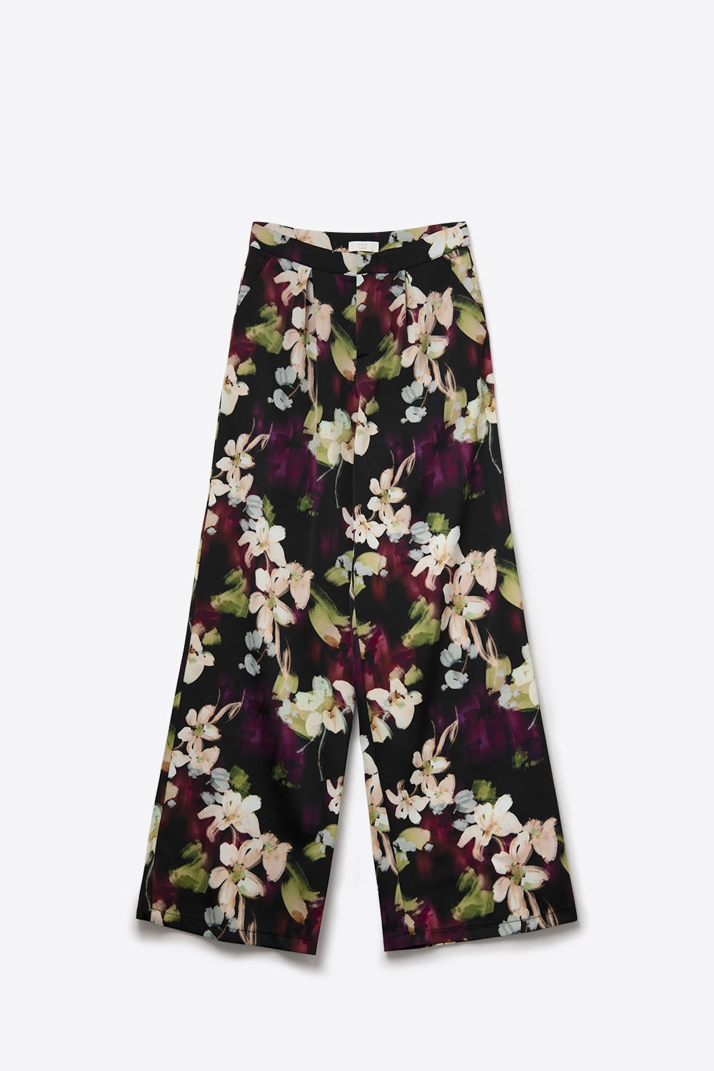 Calças fluidas com estampado floral em tecido acetinado com bolsos laterais