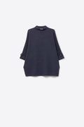 Camisola de malha azul-marinho com pormenores de botões