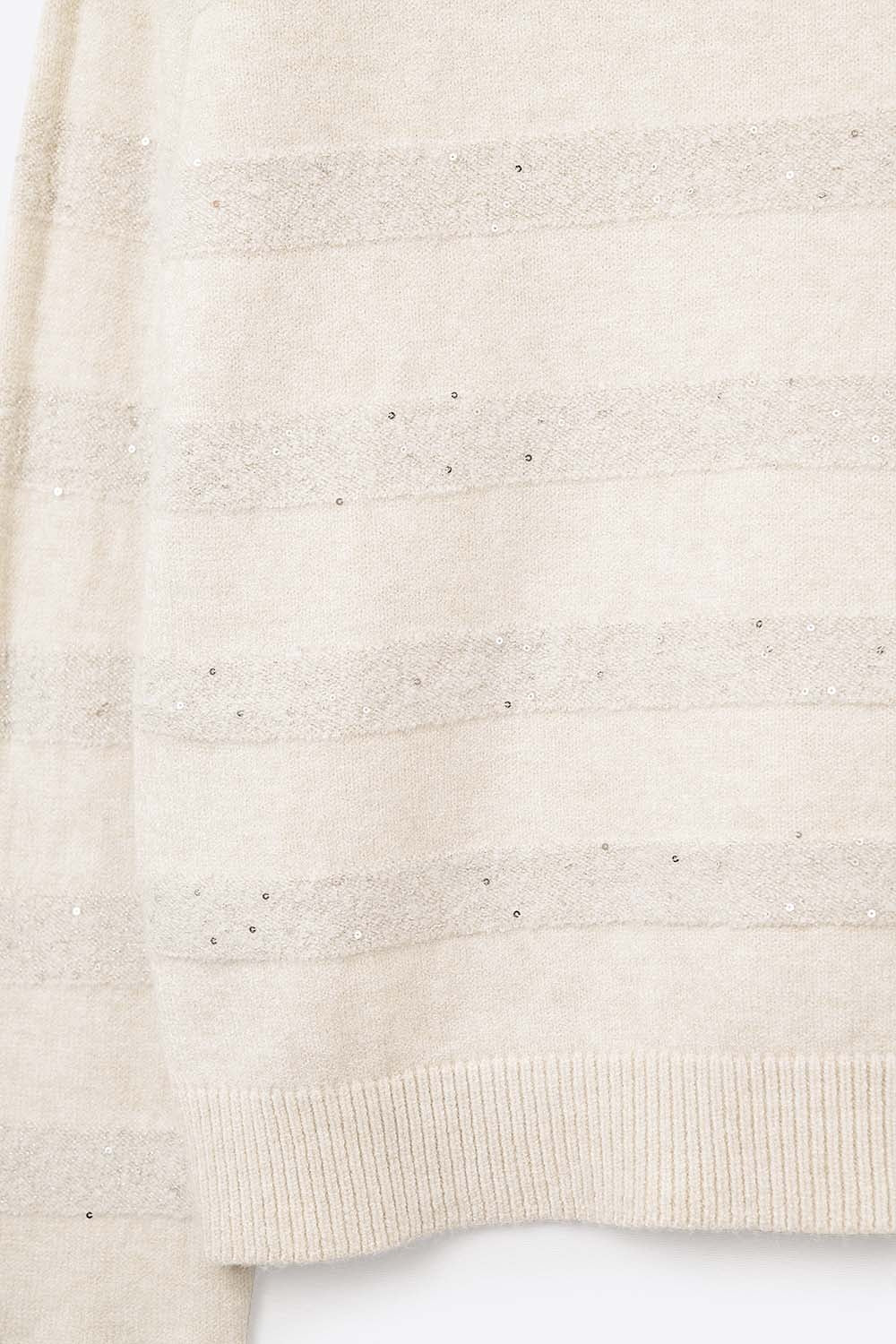 Camisola de malha às riscas em creme com pormenores de lantejoulas