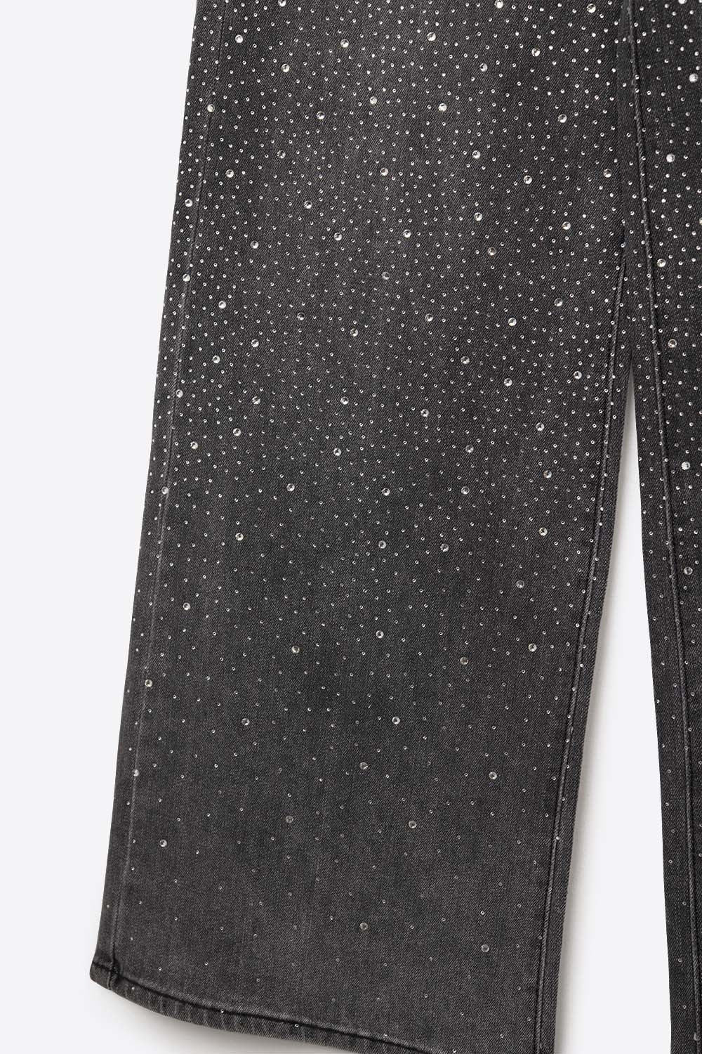 Calças de ganga de pernas largas com strass preto