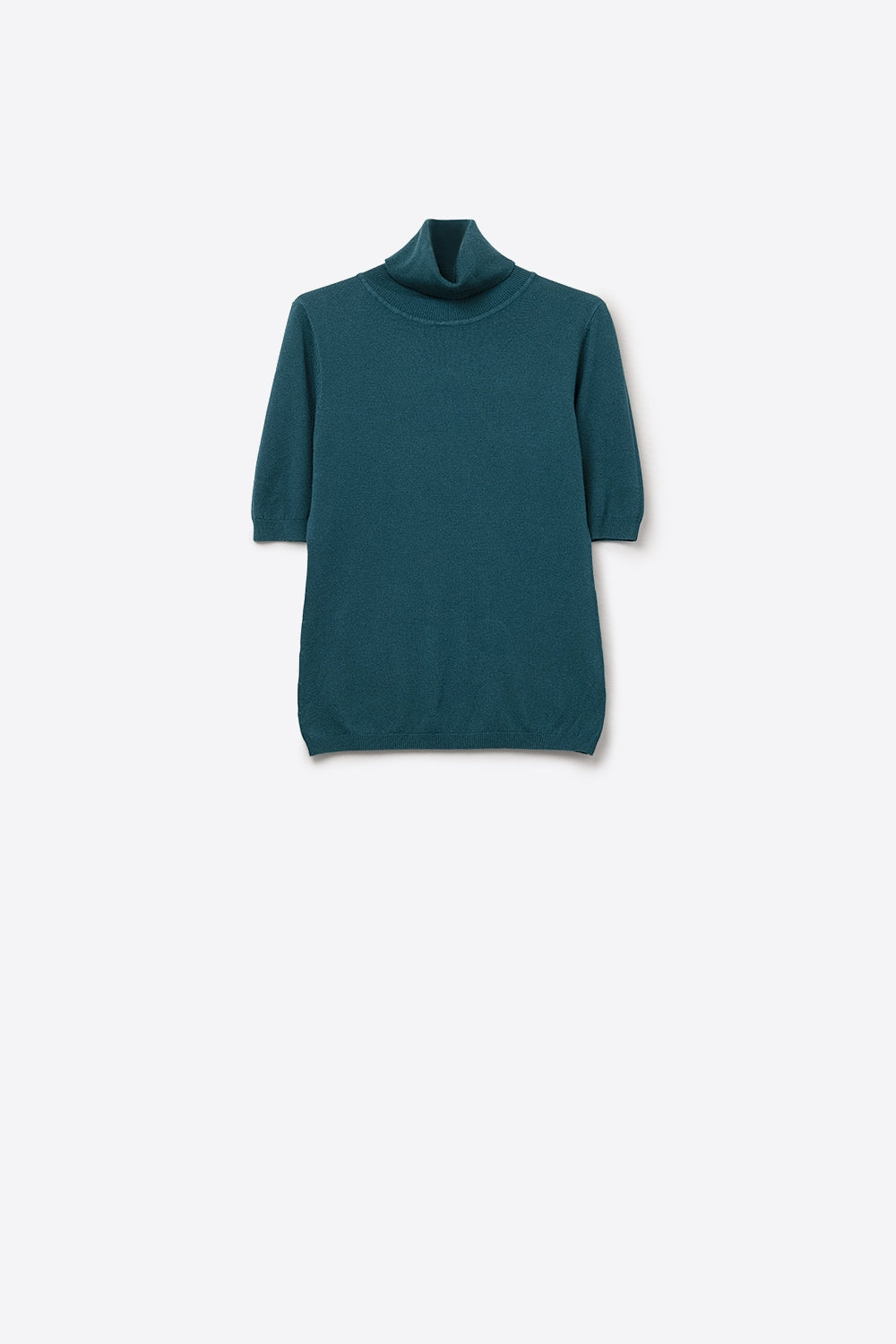 Camisola de malha fina em verde com gola alta e mangas até ao cotovelo
