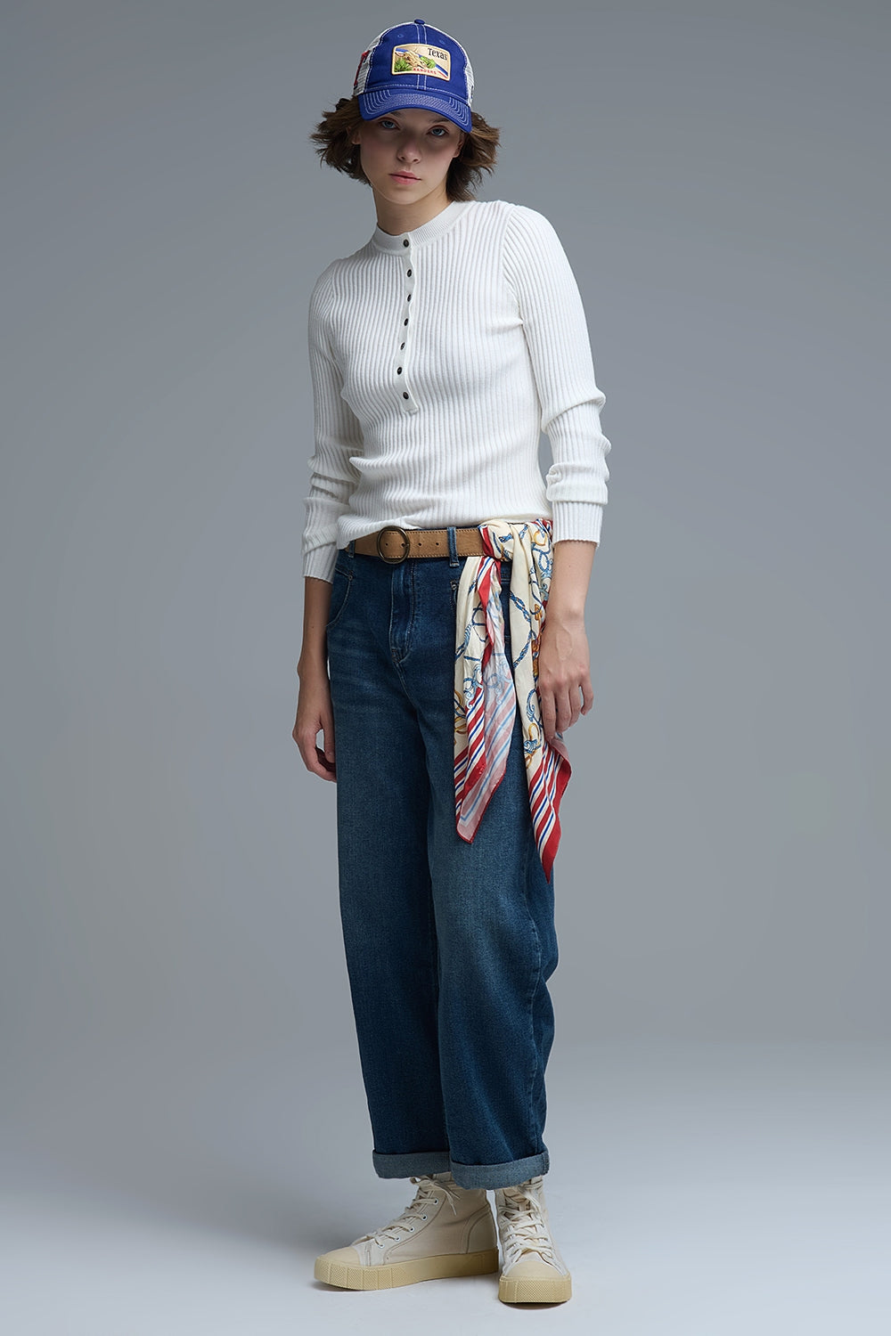 Camisola com nervuras de manga comprida henley em branco