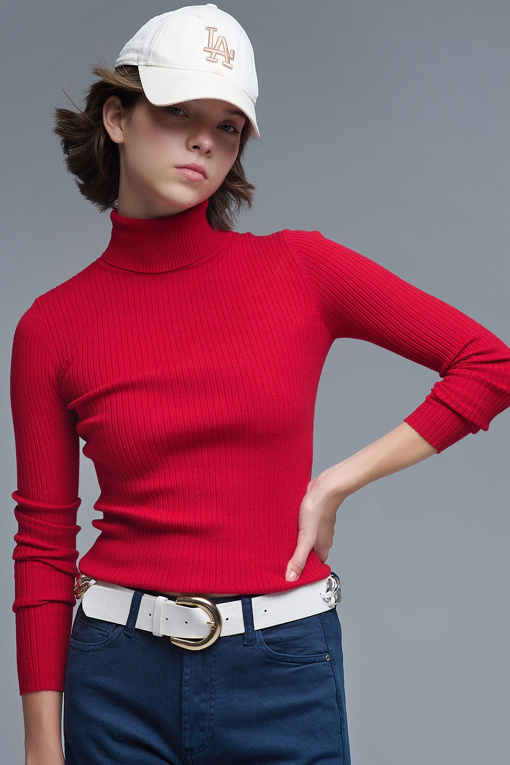 Camisola com nervuras de gola redonda enrolada em vermelho rubi