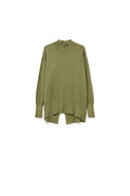 Camisola solta verde militar com pormenor aberto nas costas