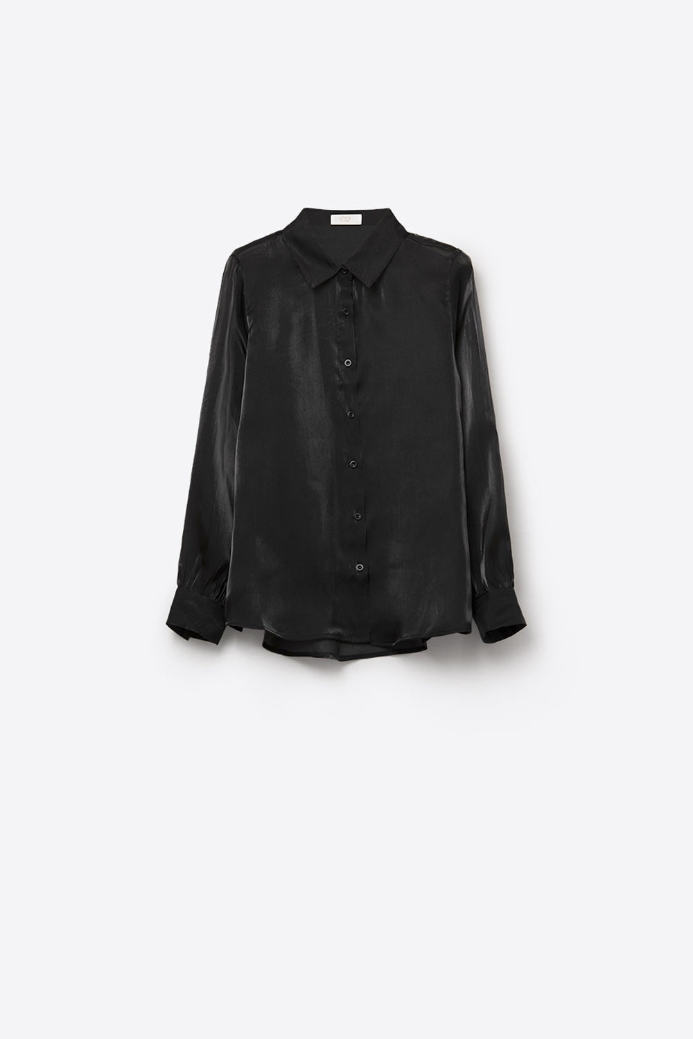 Camisa preta elegante em seda acetinada