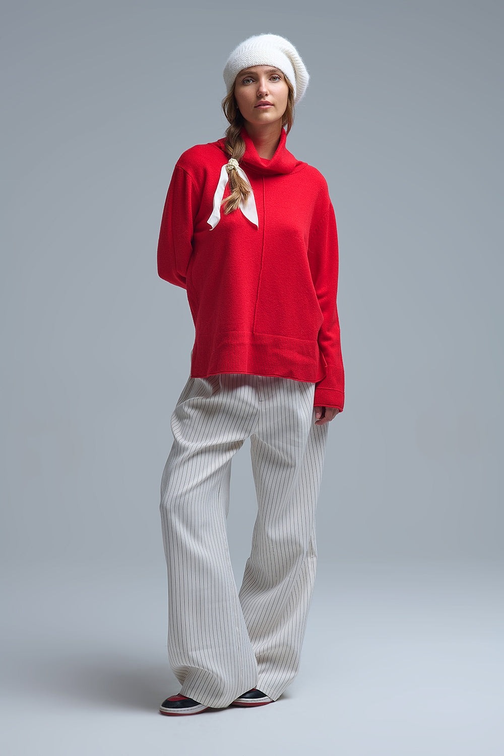 Camisola com gola redonda em vermelho