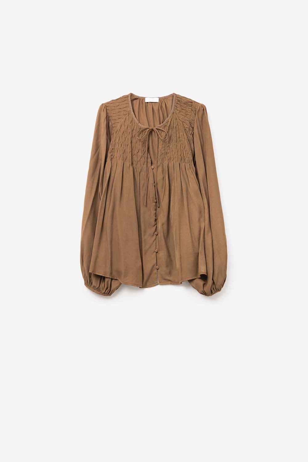 Camisa de cetim castanha chique com renda