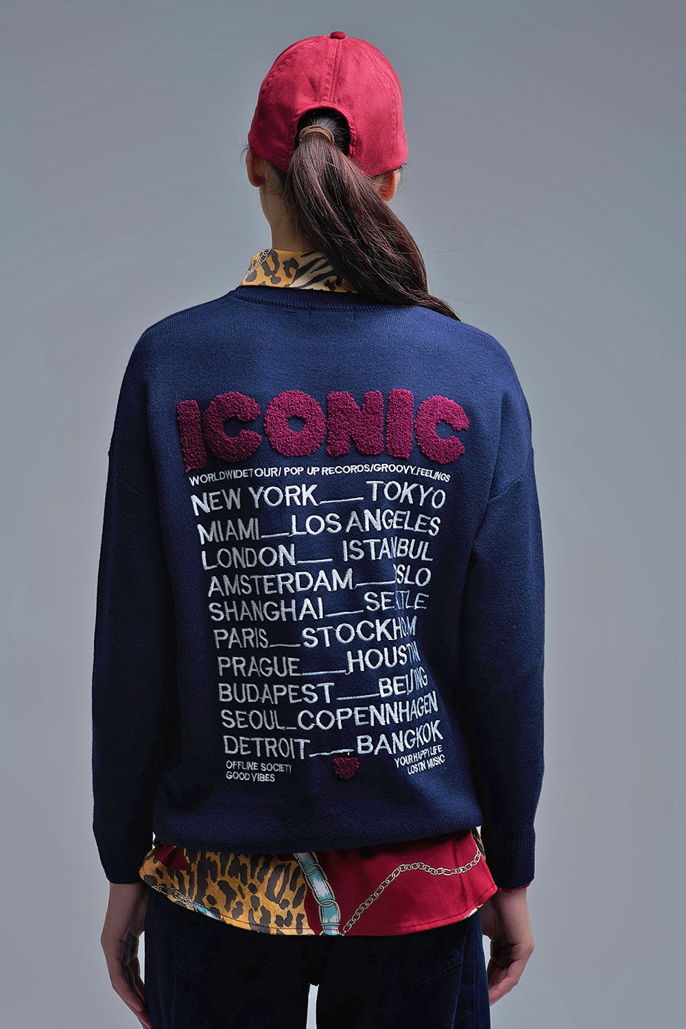 Camisola ICONIC bordada com estampado nas costas Global Tour em azul-marinho