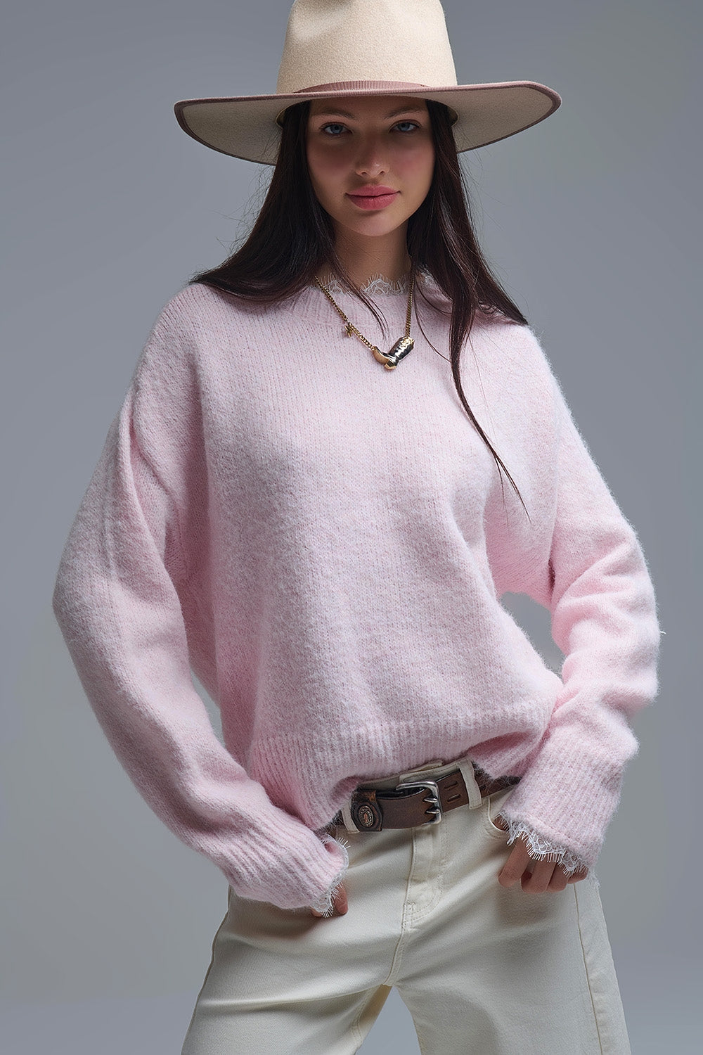 Camisola comprida oversized cor-de-rosa com pormenores de renda nos punhos e no pescoço