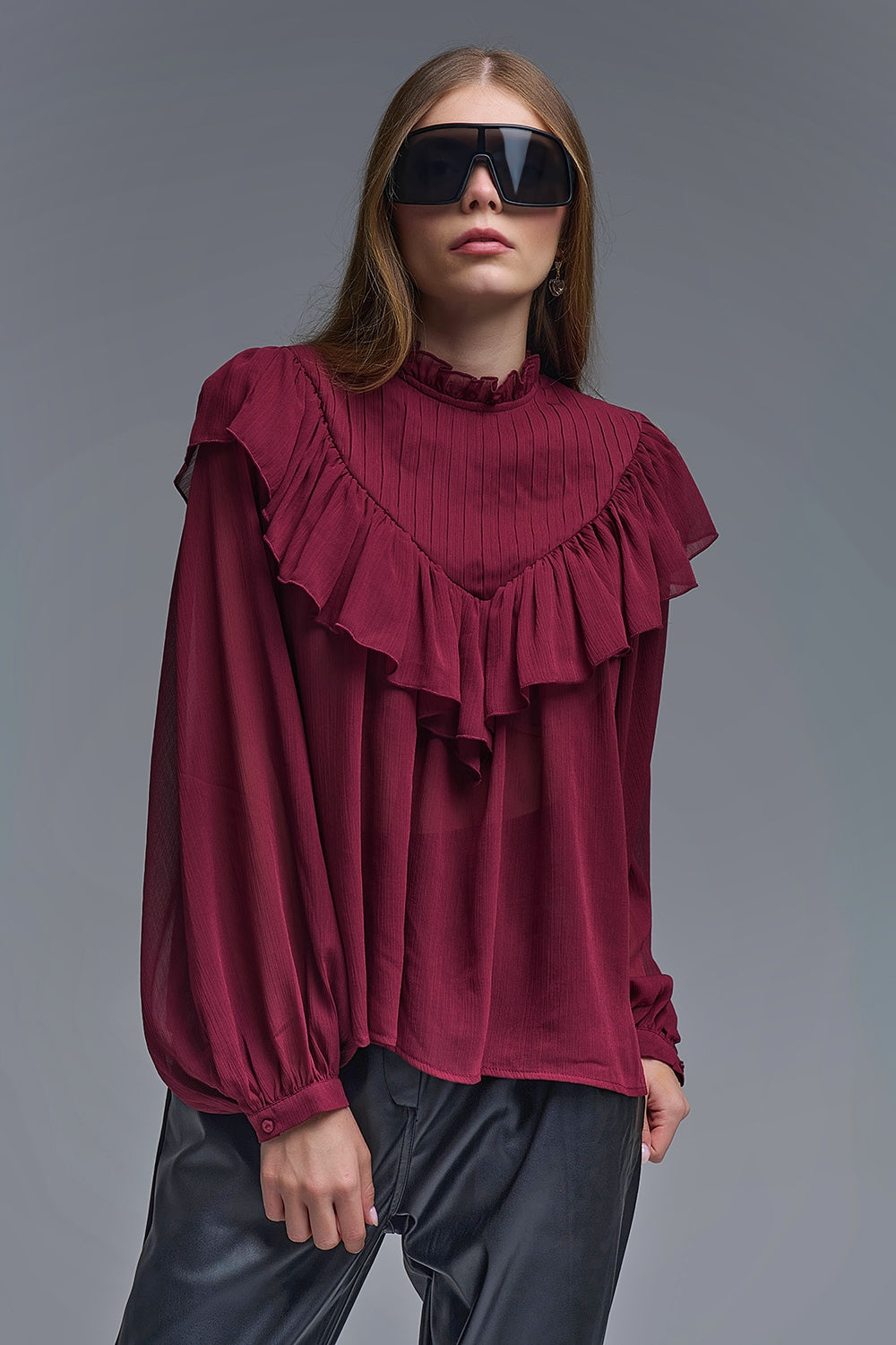 Blusa romântica de manga comprida com folhos cor de vinho
