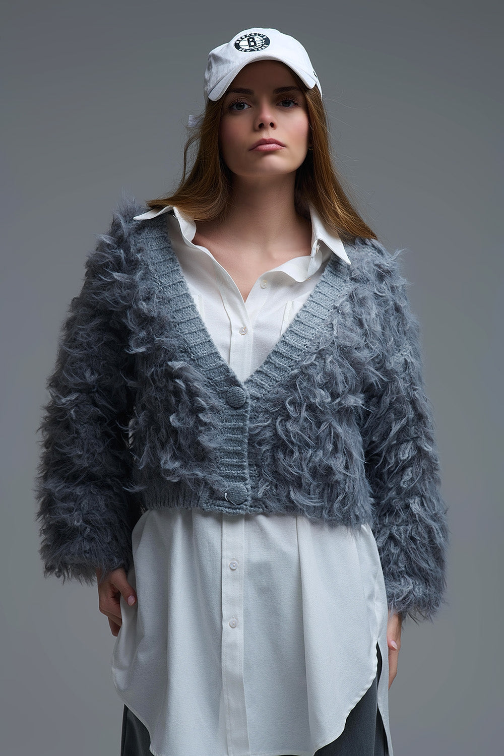 Casaco de malha felpuda estilo Shag em cinzento
