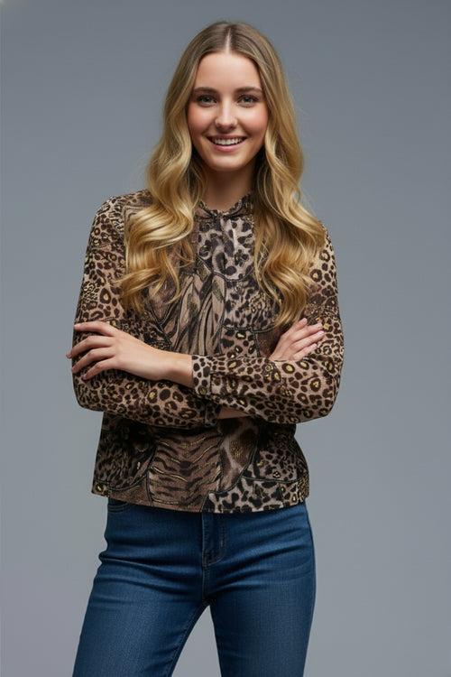 blusa com estampado animal em tecido de chiffon
