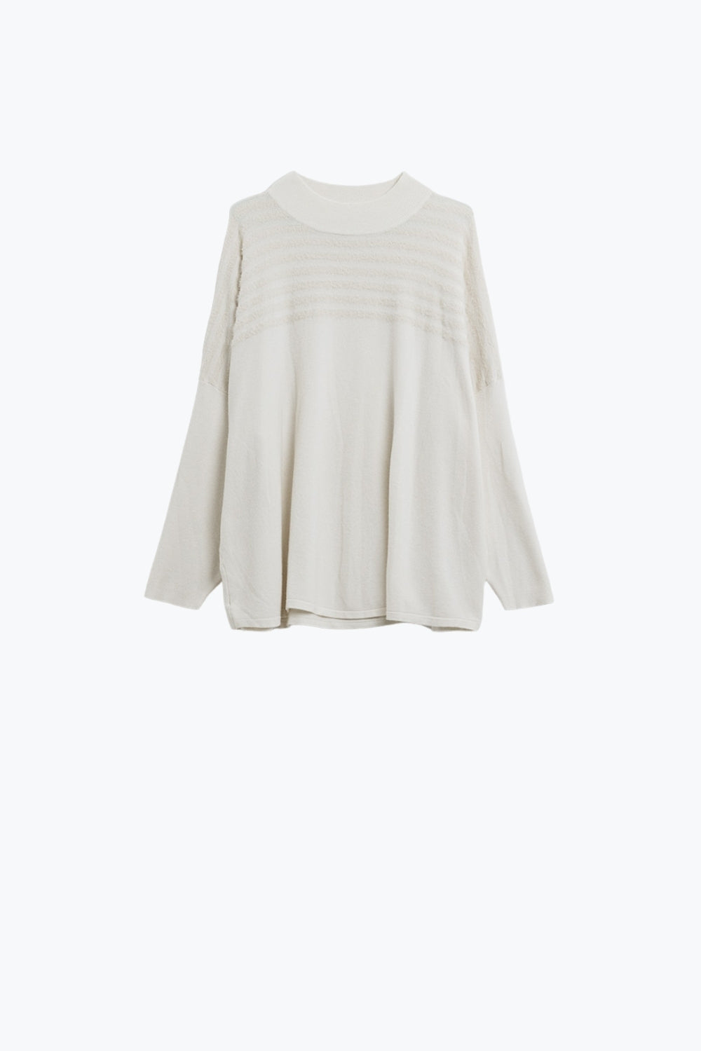Camisola de malha branca com pormenores de riscas fofas