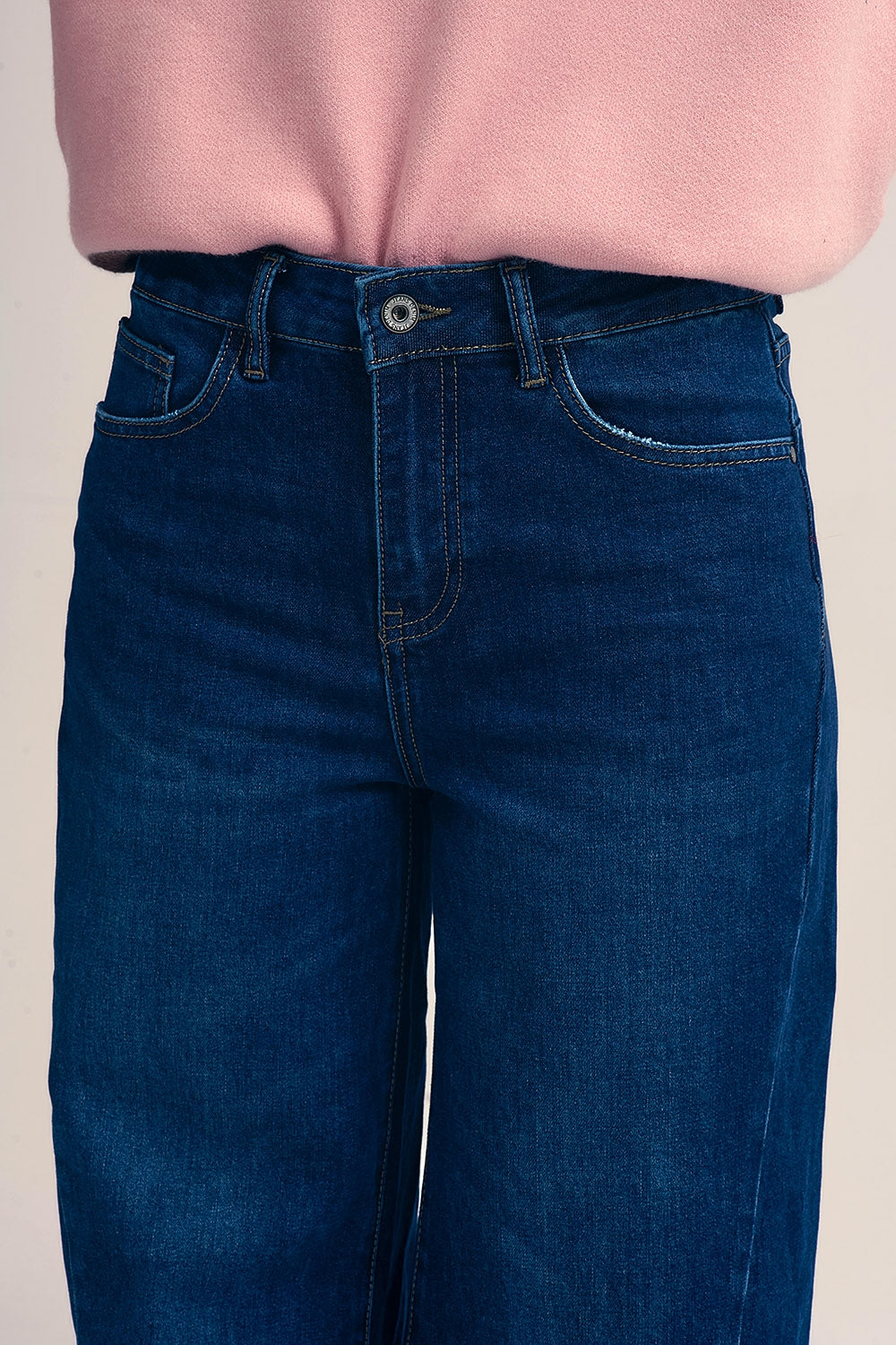 Jeans Azul Lavagem Escura com perna extra larga