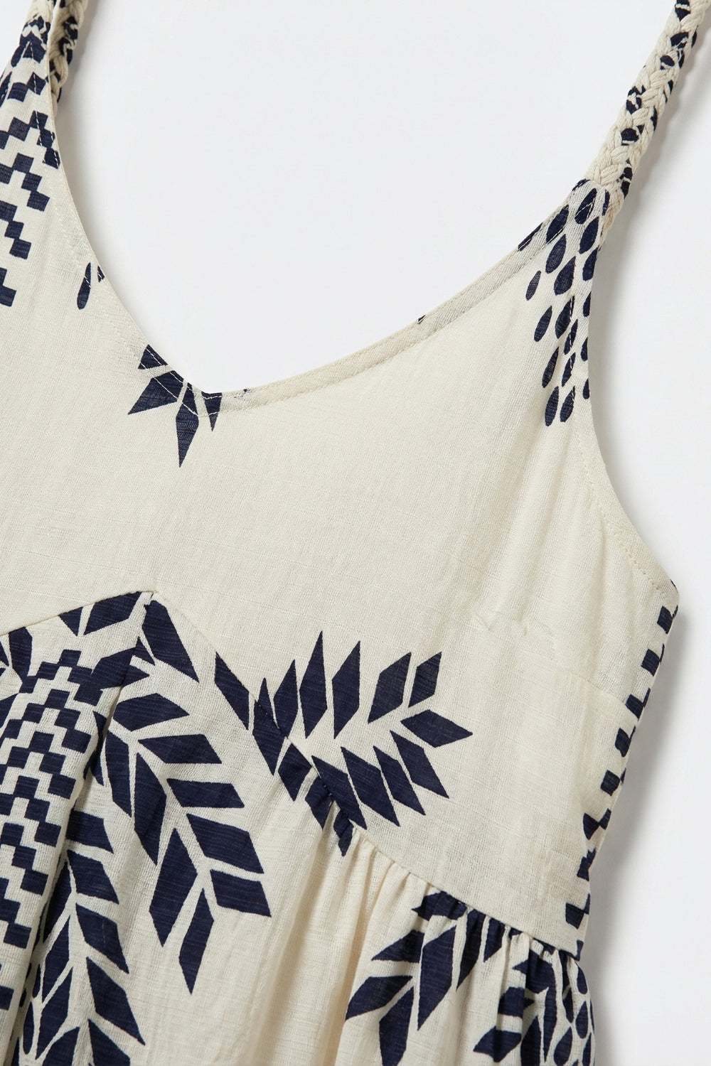 Vestido Maxi Creme com Estampa de Palma Azul-Marinho e Tasséis