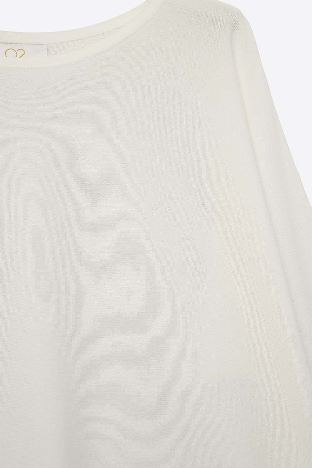Camisola oversized em branco com mangas até ao cotovelo